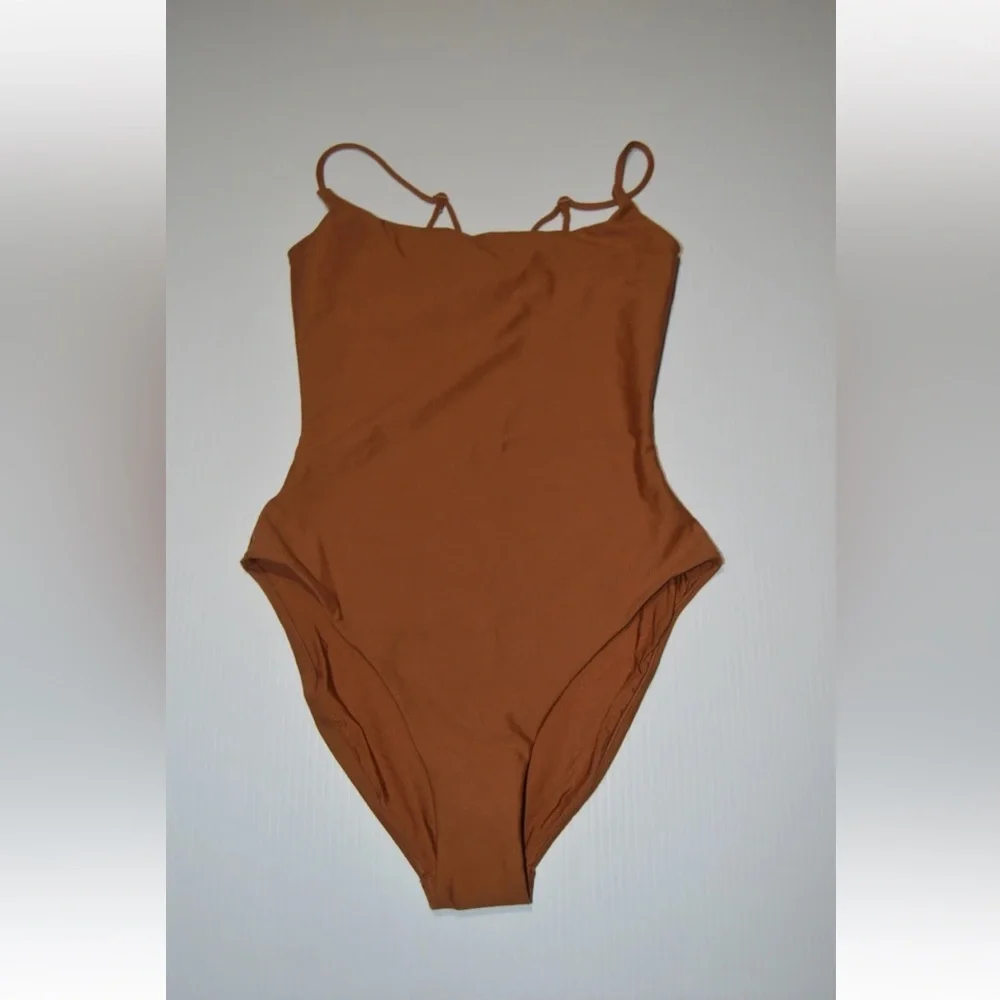 SKIMS Sz Small Bronze Classic Swim Square Neck Scoop One Piece Swimsuit